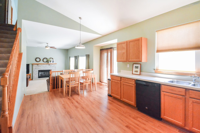 2309 Timber Trl, Plainfield, IL 60586 photo 6