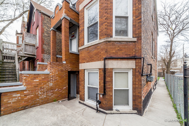 3034 W Cullerton St, Chicago, IL 60623 photo 2