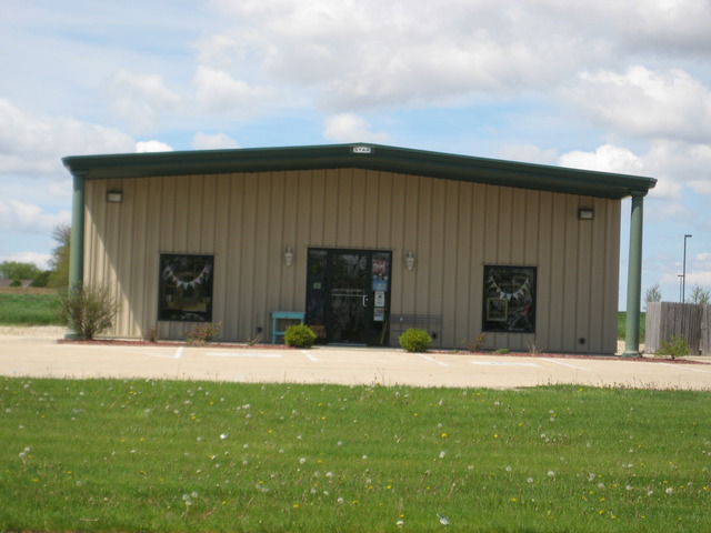 2501 E Ave, Sterling, IL 61081 photo 1