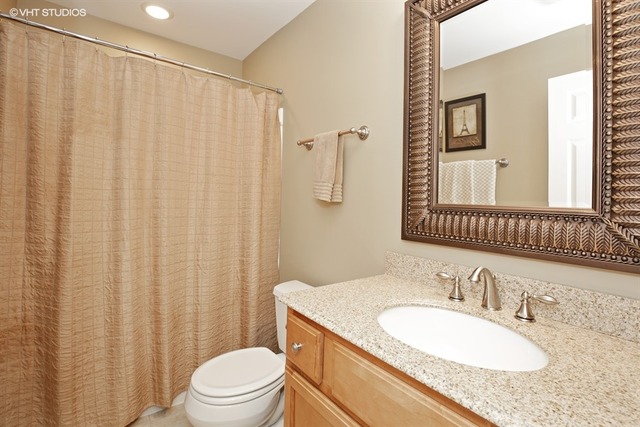 12 N685 Coombs Rd, Elgin, IL 60124 photo 16