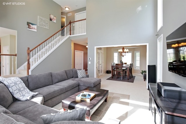12 N685 Coombs Rd, Elgin, IL 60124 photo 7