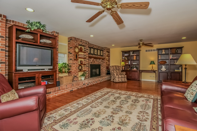 623 Arbor Ave, Wheaton, IL 60189 photo 9