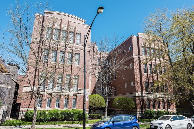 3845 N Ashland Ave #2B, Chicago, IL 60613 photo 1