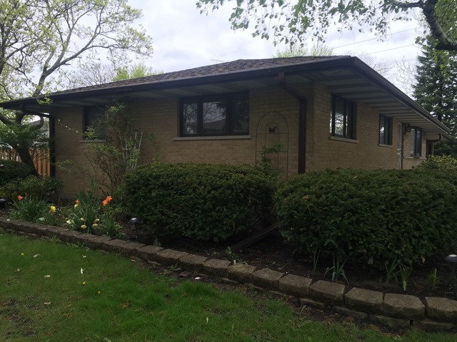 650 Marshall Dr, Des Plaines, IL 60016 photo 2