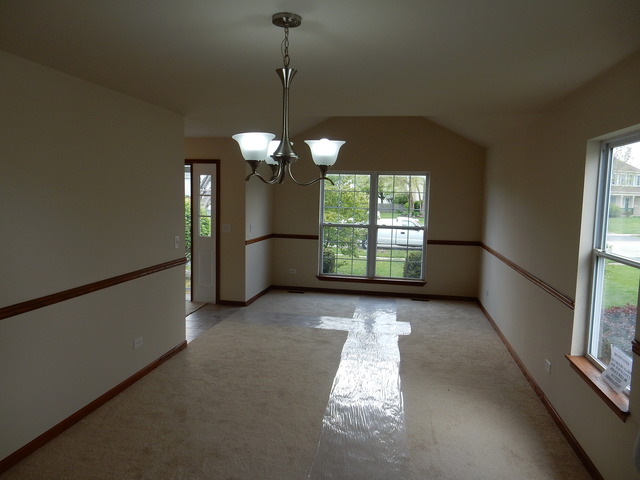 1908 Chestnut Grove Dr, Plainfield, IL 60586 photo 8