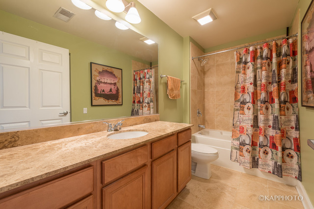 1001 W Madison St #202, Chicago, IL 60607 photo 17