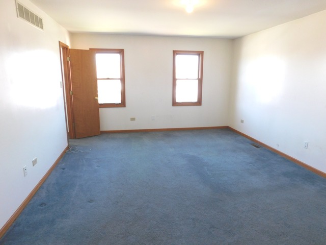 6604 Klinger Ln, Plainfield, IL 60586 photo 7