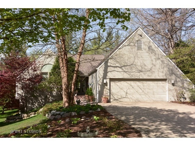 4809 Woodcliff Ct, Rolling Meadows, IL 60008 photo 1