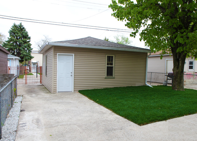 1419 S 58th Ave, Cicero, IL 60804 photo 24