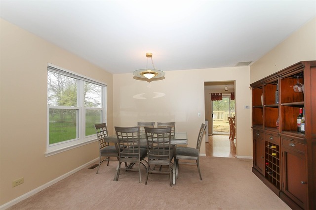 1347 Paddock Pl, Bartlett, IL 60103 photo 9