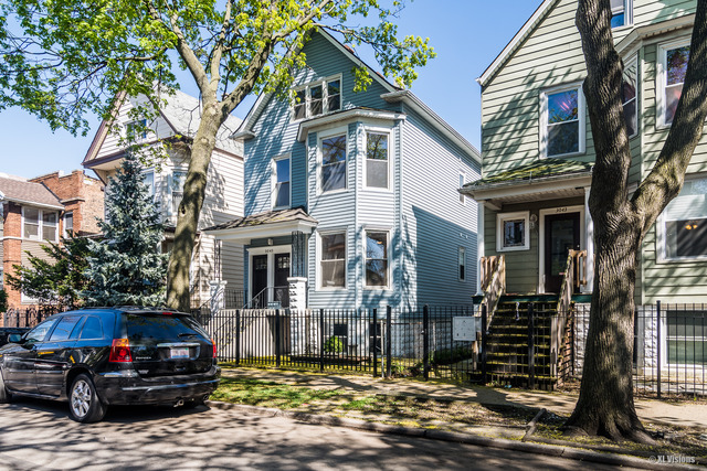 3045 N Avers Ave, Chicago, IL 60618 photo 22