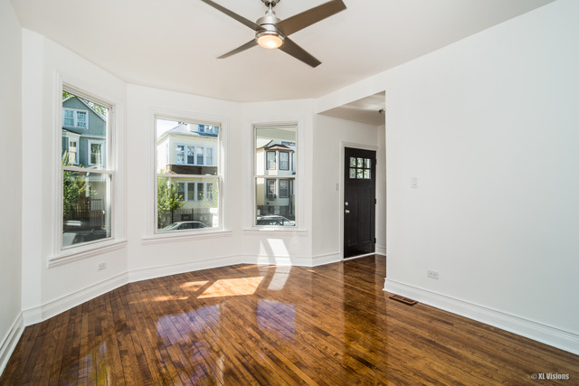 3045 N Avers Ave, Chicago, IL 60618 photo 2