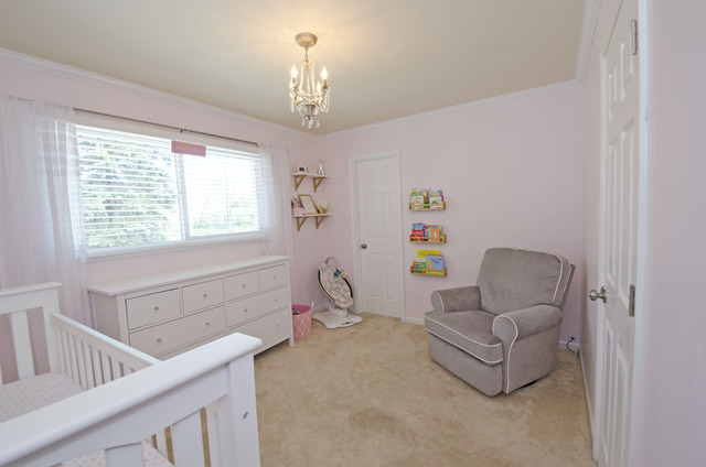 1380 Bedford Rd, Hoffman Estates, IL 60169 photo 19