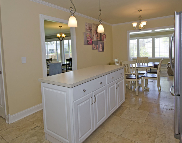 1380 Bedford Rd, Hoffman Estates, IL 60169 photo 5