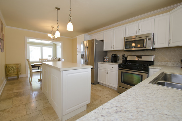 1380 Bedford Rd, Hoffman Estates, IL 60169 photo 6