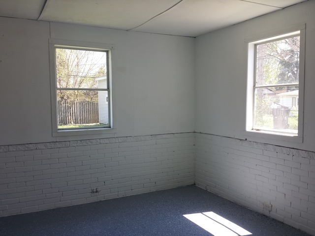 1249 N Lind Ave, Berkeley, IL 60163 photo 16