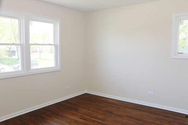 700 Durham Ln, Hoffman Estates, IL 60169 photo 17
