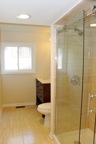 700 Durham Ln, Hoffman Estates, IL 60169 photo 20