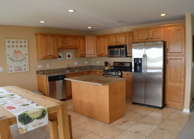 2815 Regner Rd, Mchenry, IL 60051 photo 3