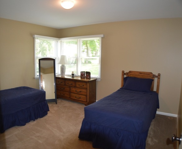 2815 Regner Rd, Mchenry, IL 60051 photo 13