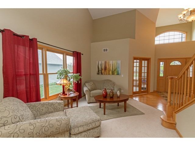 1630 Highmeadow Ln, Algonquin, IL 60102 photo 4