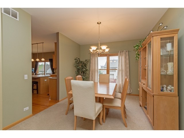 1630 Highmeadow Ln, Algonquin, IL 60102 photo 5