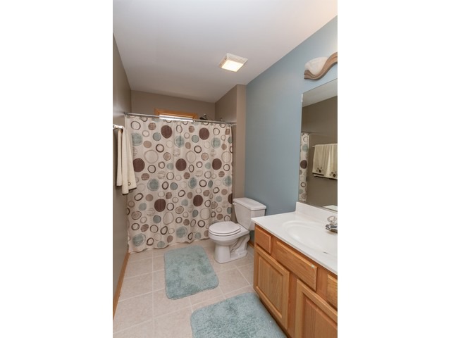 1630 Highmeadow Ln, Algonquin, IL 60102 photo 15
