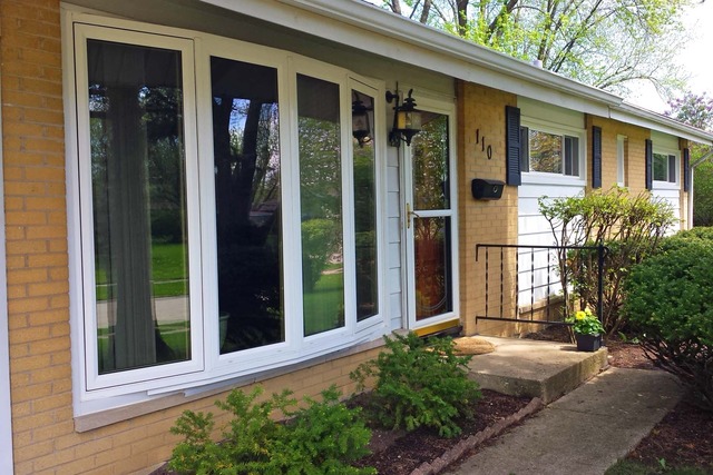 110 Flagstaff Ln, Hoffman Estates, IL 60169 photo 3