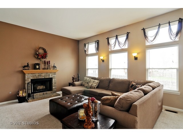 119 Norman Dr, Mchenry, IL 60050 photo 6