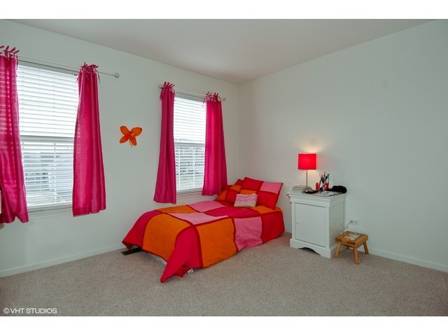119 Norman Dr, Mchenry, IL 60050 photo 12