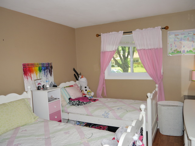 745 Ashley Ct, Hoffman Estates, IL 60169 photo 7