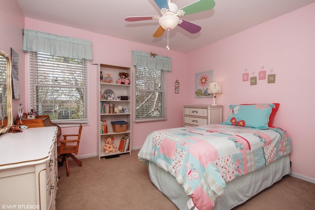 5854 Constitution Ave, Gurnee, IL 60031 photo 13