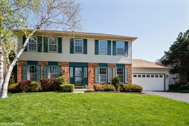 5854 Constitution Ave, Gurnee, IL 60031 photo 1