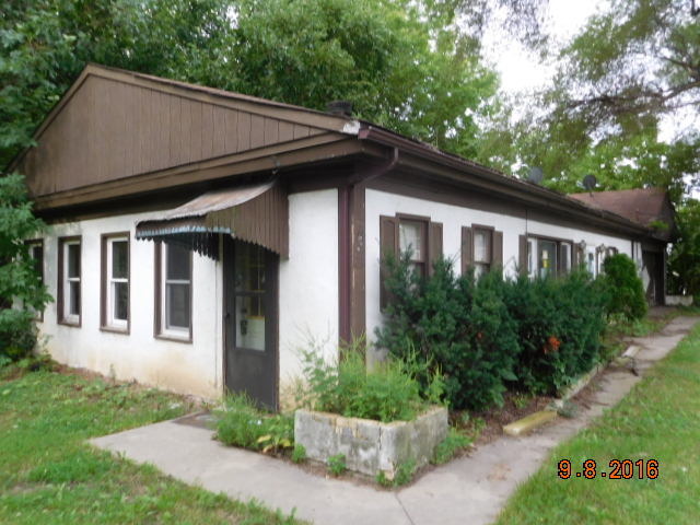 331 Garfield Rd, Ingleside, IL 60041 photo 2