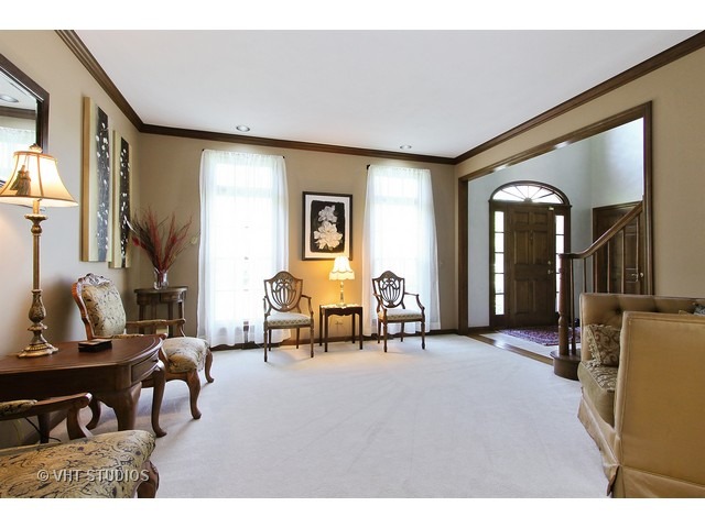 1213 Triple Crown Ct, Bartlett, IL 60103 photo 2