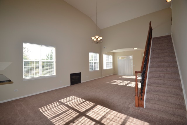 3898 Valhalla Dr, Elgin, IL 60124 photo 13