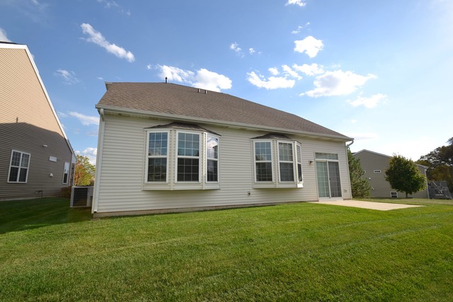 3898 Valhalla Dr, Elgin, IL 60124 photo 19