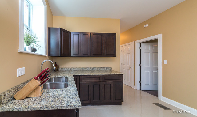 7425 S Michigan Ave, Chicago, IL 60619 photo 11