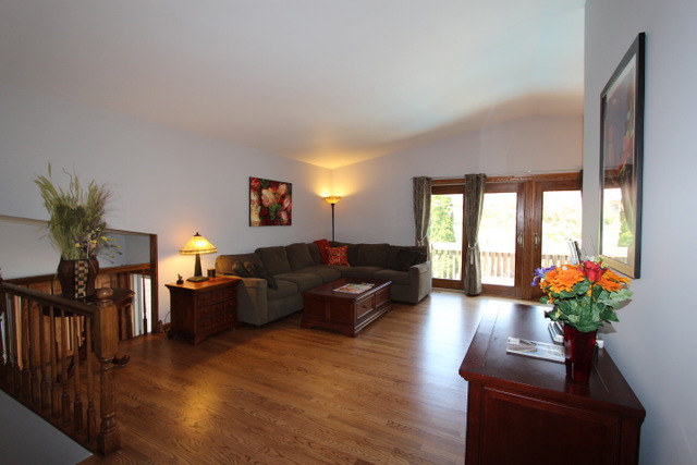 1338 Rolling Prairie Ct, Hoffman Estates, IL 60192 photo 2