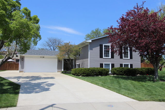 1338 Rolling Prairie Ct, Hoffman Estates, IL 60192 photo 1