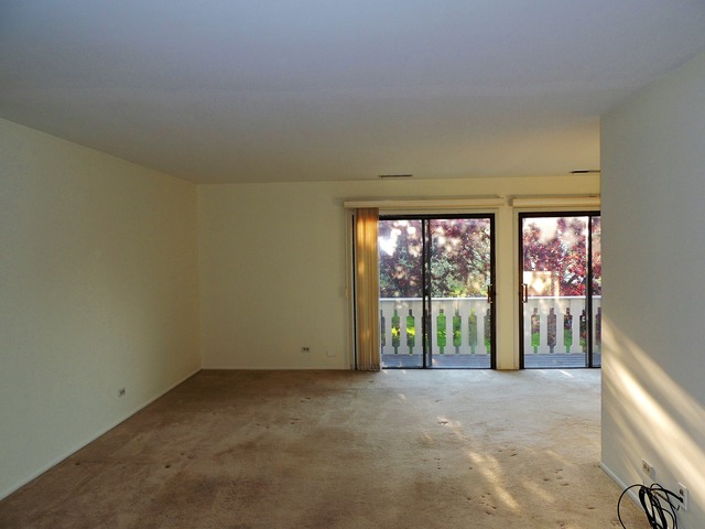 696 Oakmont Ln #B2, Wheeling, IL 60090 photo 3