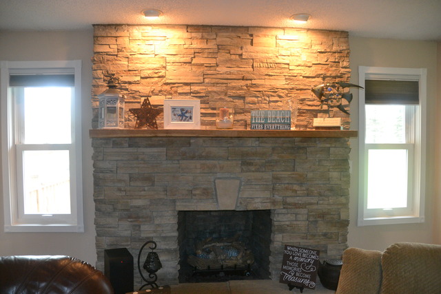 2512 W 4th St, Dixon, IL 61021 photo 4