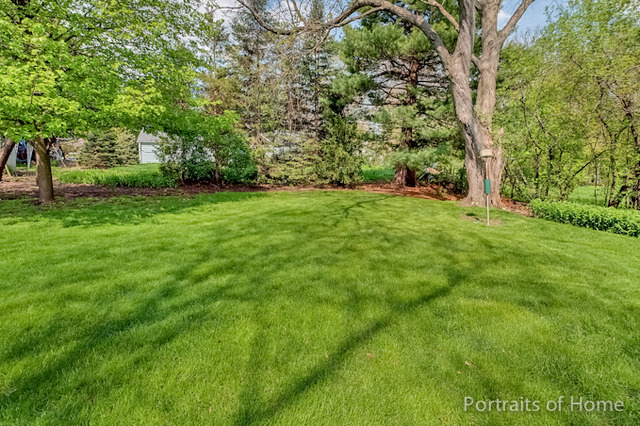 610 Polo Dr, Wheaton, IL 60187 photo 13