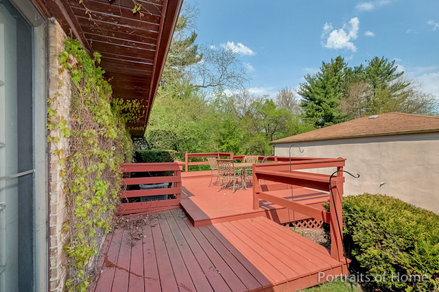 610 Polo Dr, Wheaton, IL 60187 photo 12
