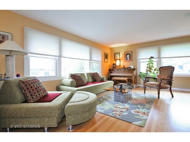 403 Ferndale Rd, Glenview, IL 60025 photo 2