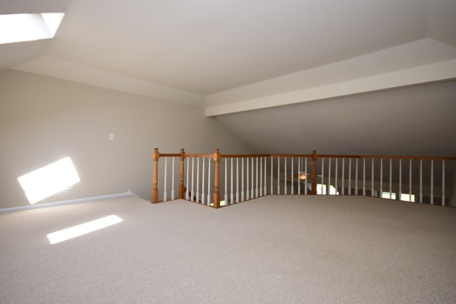 5 E Walnut St, Roselle, IL 60172 photo 13