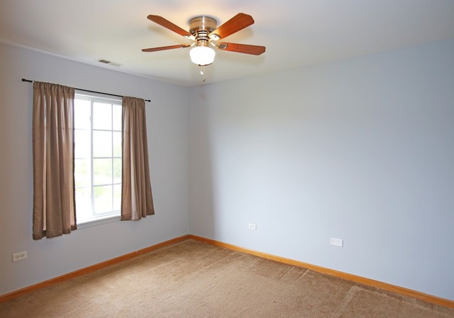 1411 Red Top Ln, Minooka, IL 60447 photo 14