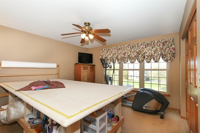 931 Hayrack Dr, Algonquin, IL 60102 photo 17