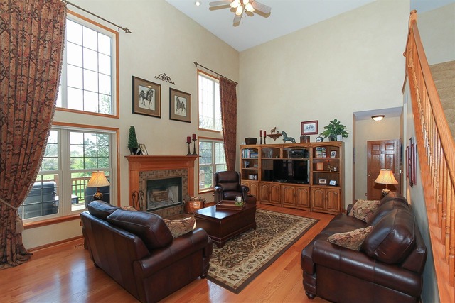 931 Hayrack Dr, Algonquin, IL 60102 photo 8