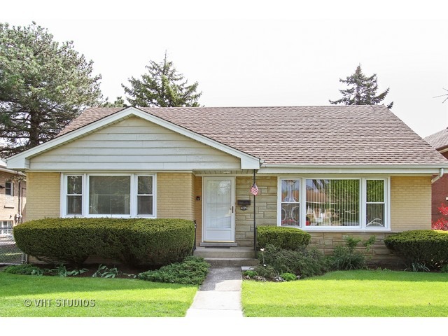 4135 Custer Ave, Lyons, IL 60534 photo 1